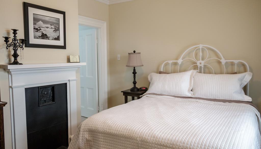Russelltown Inn Bonavista Ruang foto