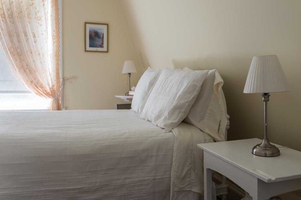 Russelltown Inn Bonavista Ruang foto